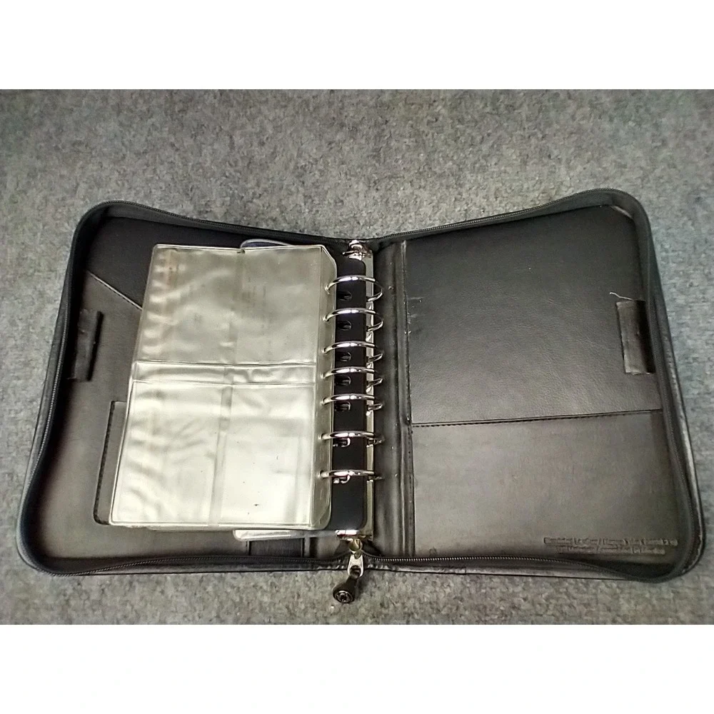 Franklin Covey Planner Compact Black Simulated Leather Zipper Binder